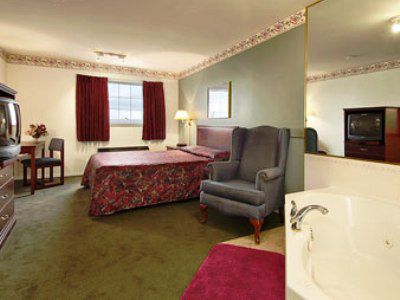 Super 8 By Wyndham Saskatoon Near Saskatoon Airport Hotel Room photo